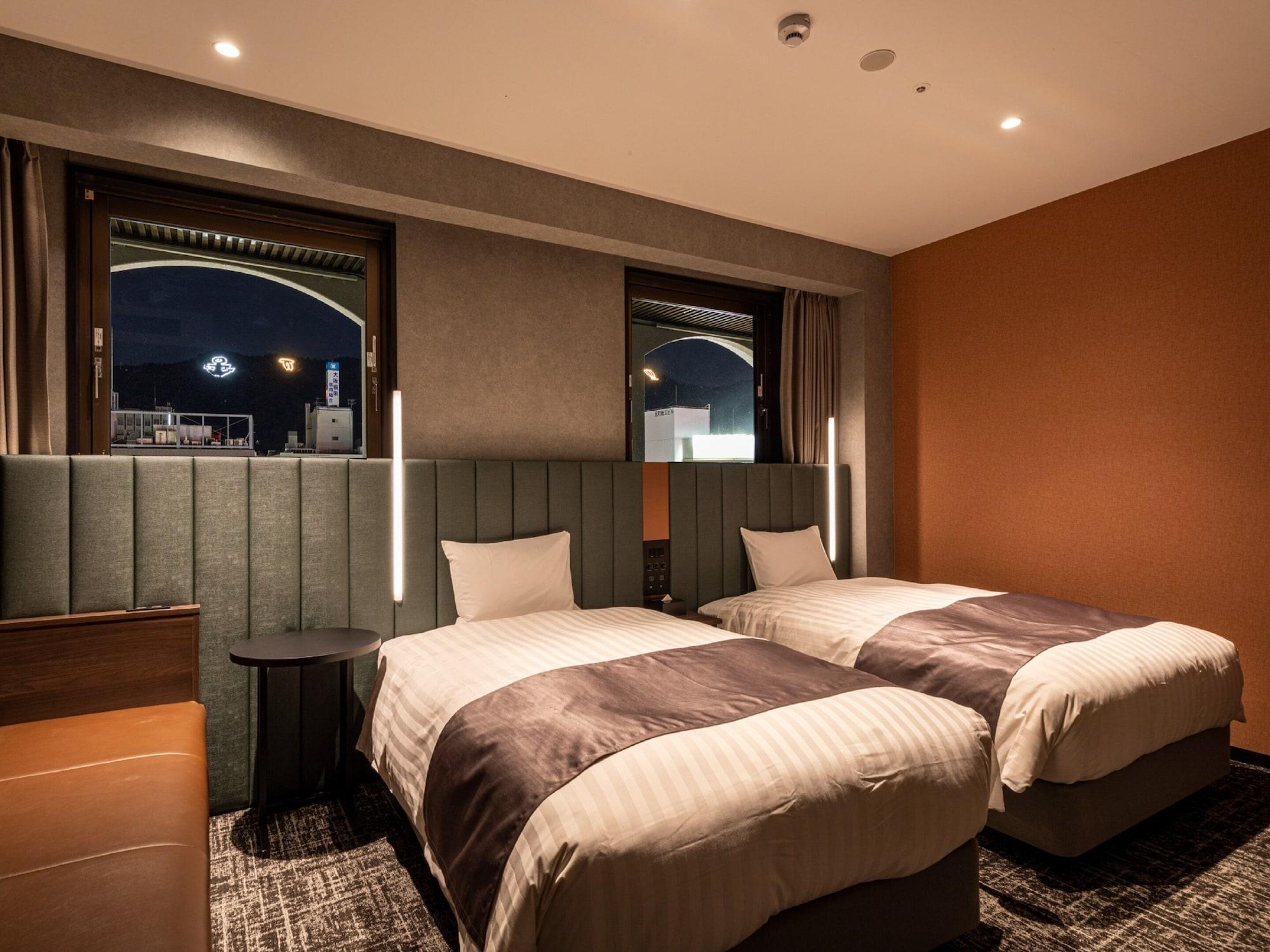 Hotel Plaza 4*