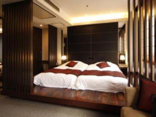 Plaza 4* Kobe